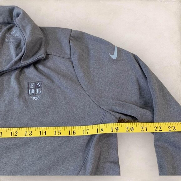 Nike 1/4 Zip Pullover Women’s Size Medium Gray Dri-Fit Athletic Golf Club Logo - Picture 3 of 5